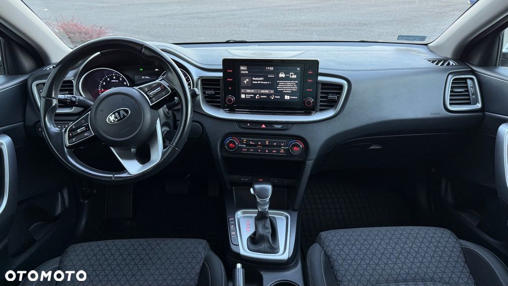 Kia Ceed 1.5 T-GDI M DCT - 5