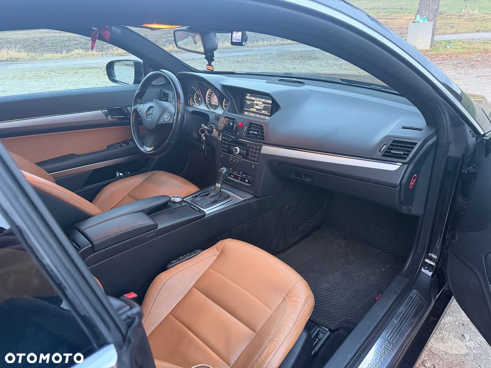 Mercedes-Benz Klasa E - 13