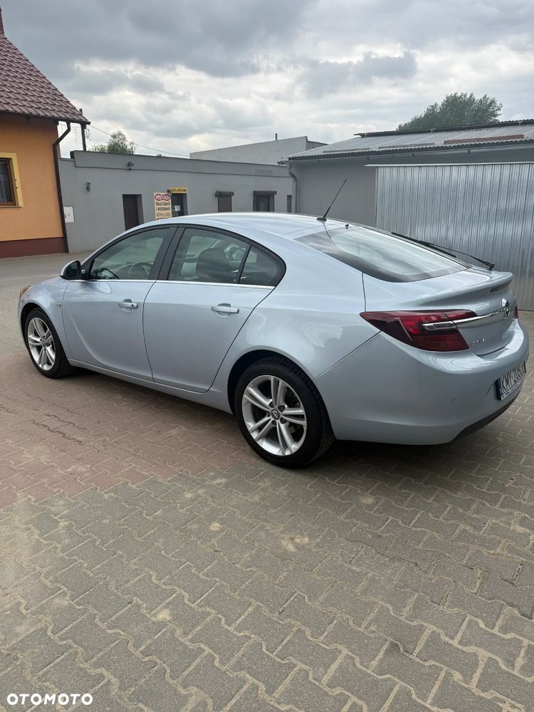 Opel Insignia - 4