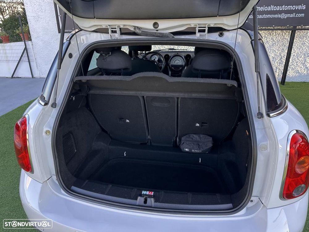 MINI Countryman Cooper D - 18