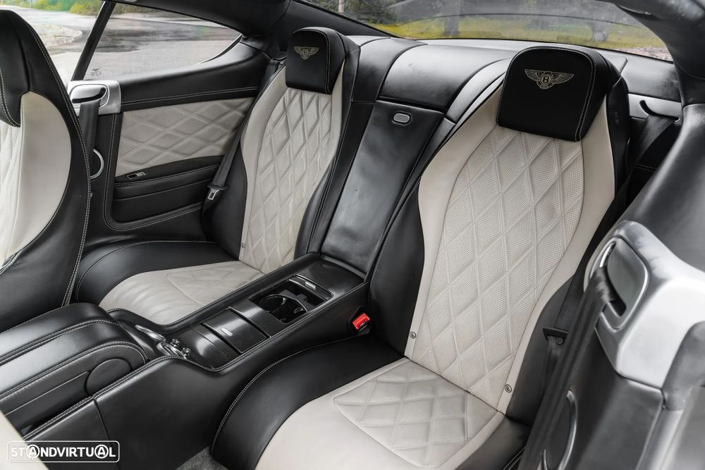 Bentley Continental GT V8 S - 28