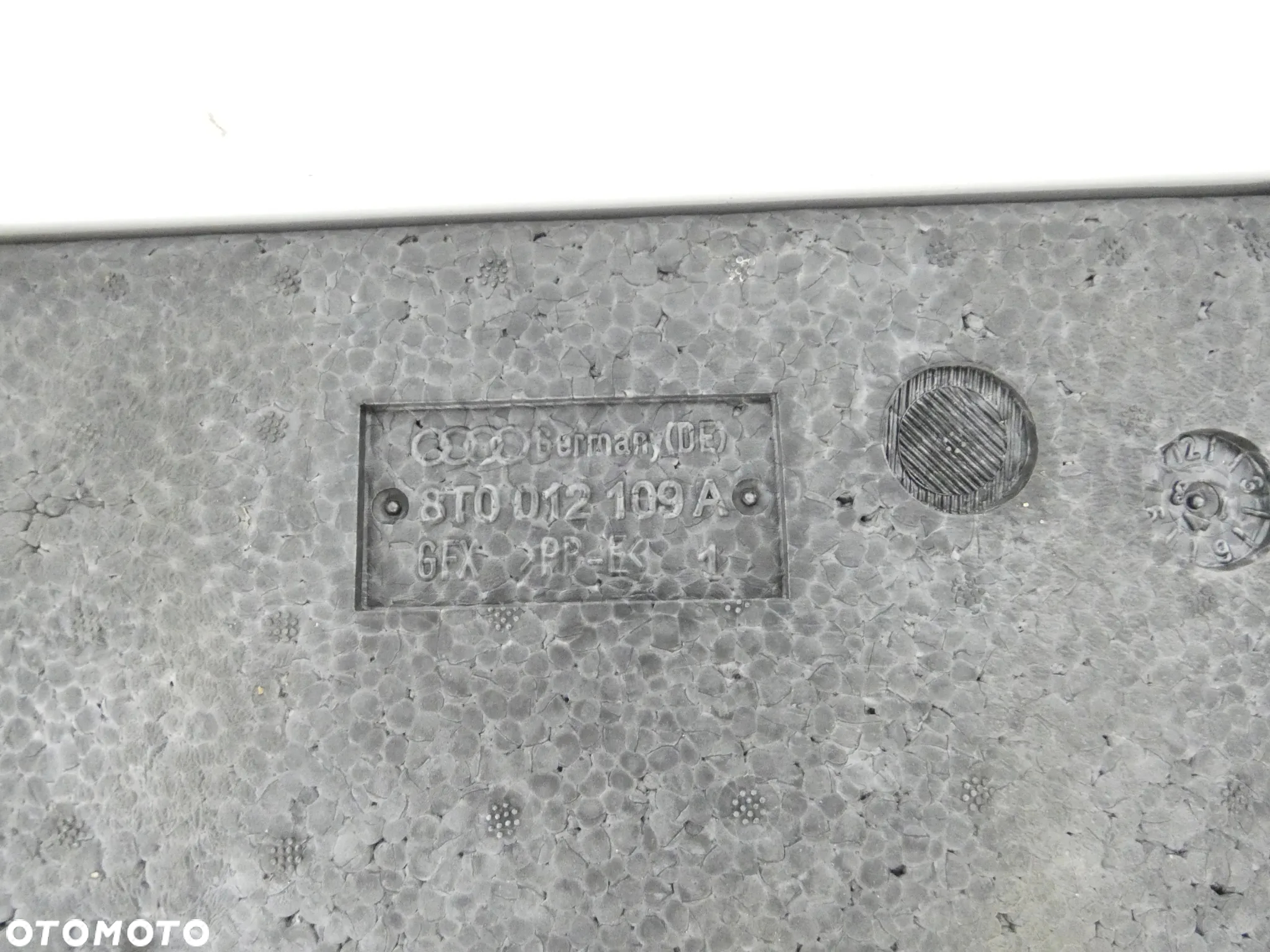 AUDI A4 B8 LIFT ZESTAW STYROPIAN BAGAŻNIKA PODNOŚNIK LEWAREK KLUCZ 8T0012109A D30 - 4