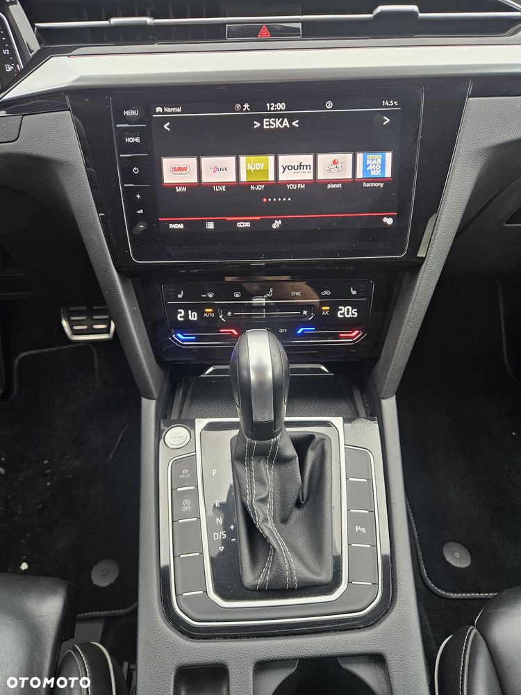 Volkswagen Arteon 2.0 TDI SCR DSG R-Line - 22