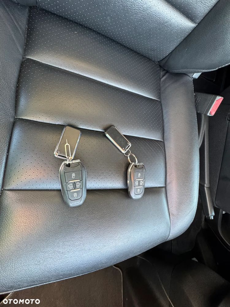 Peugeot Traveller 2.0 BlueHDi Standard Business - 18