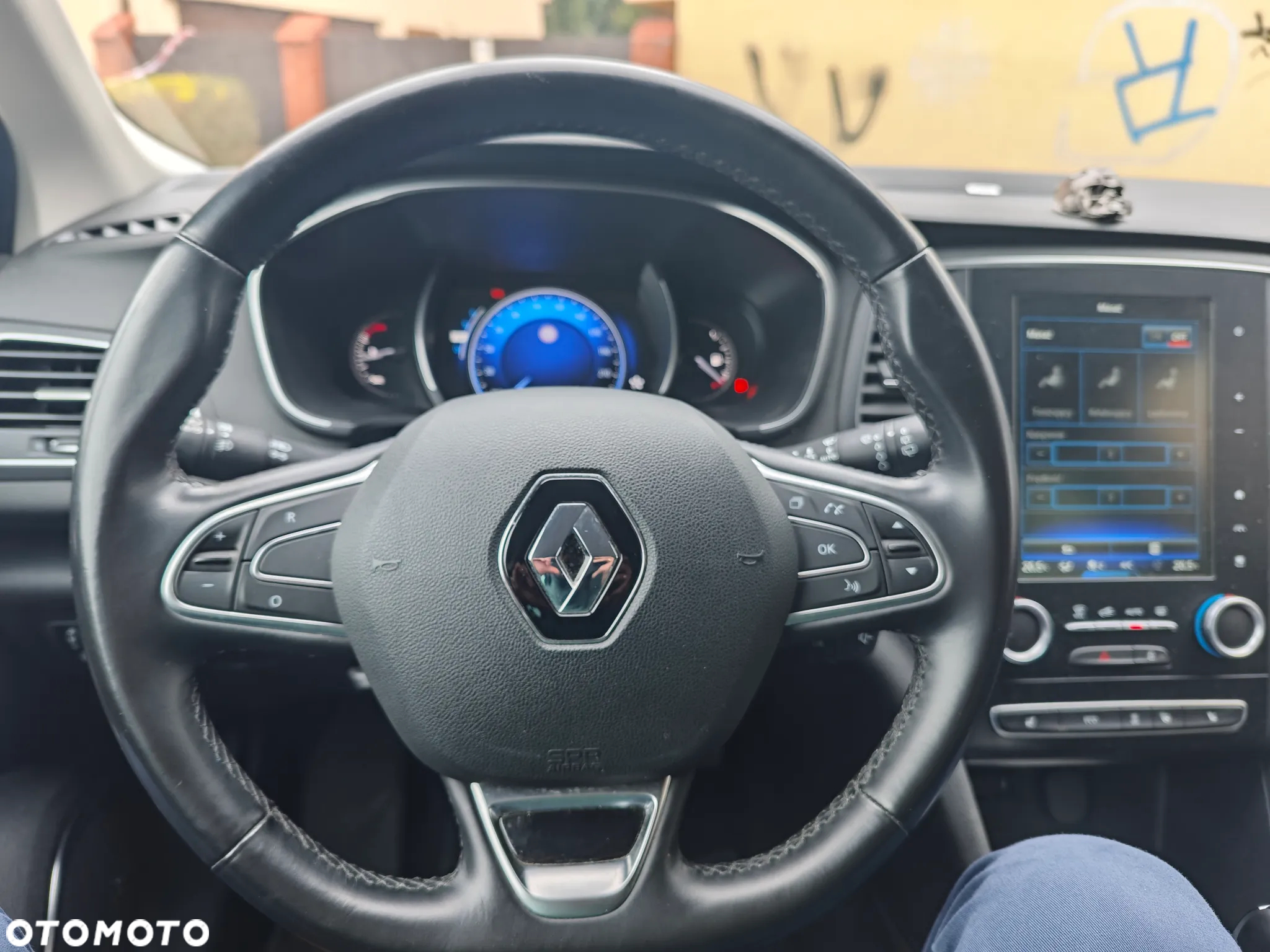 Renault Megane 1.2 16V TCe Bose EDC EU6 - 17
