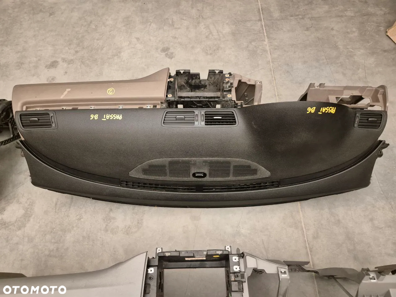 VOLKSWAGEN DESKA ROZDZIELCZA - 7