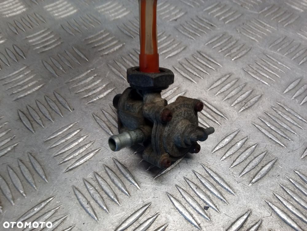 Kranik paliwa HONDA VTX 1300 C/R/S/T 04-09r   PN. 16950-MEM-674 - 5