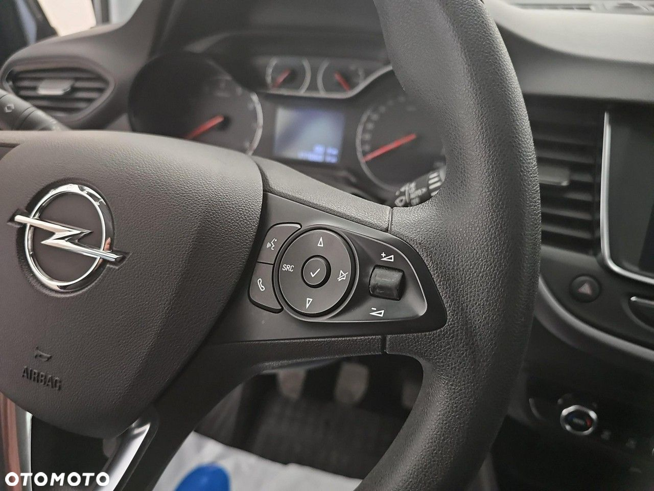 Opel Crossland X 1.5 CDTI Enjoy S&S - 27