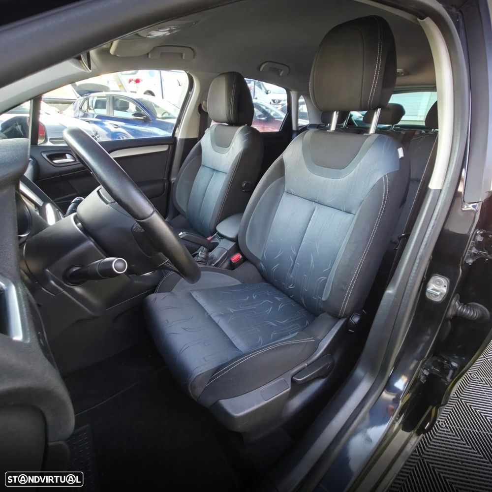 Citroën C4 1.6 e-HDi Business - 12