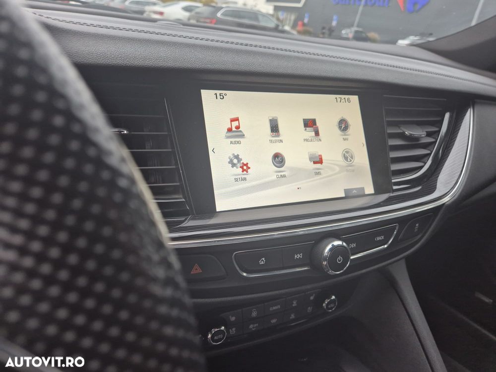 Opel Insignia - 13