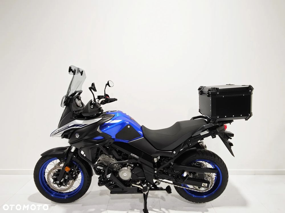 Suzuki V-STROM - 4