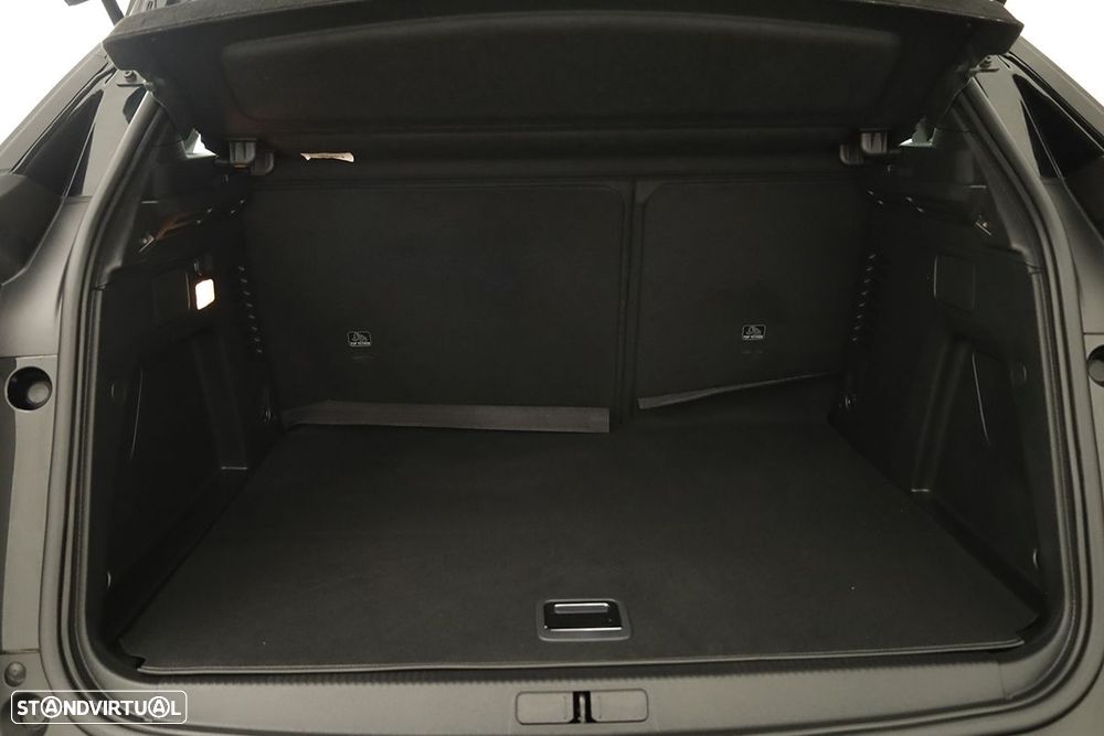 Peugeot 3008 1.6 Hybrid Allure e-EAT8 - 28