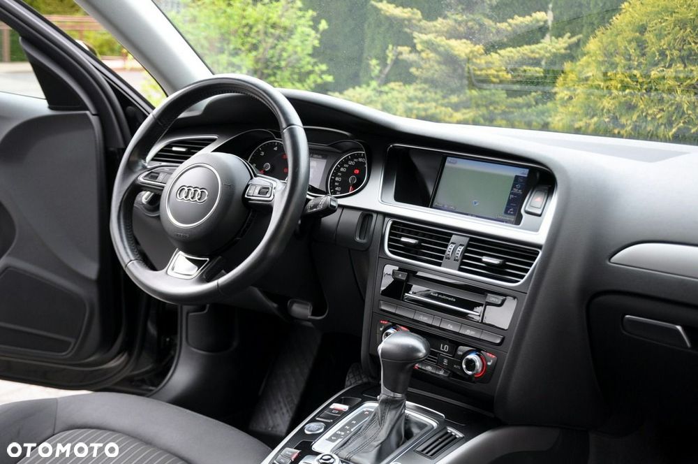 Audi A4 Avant - 25