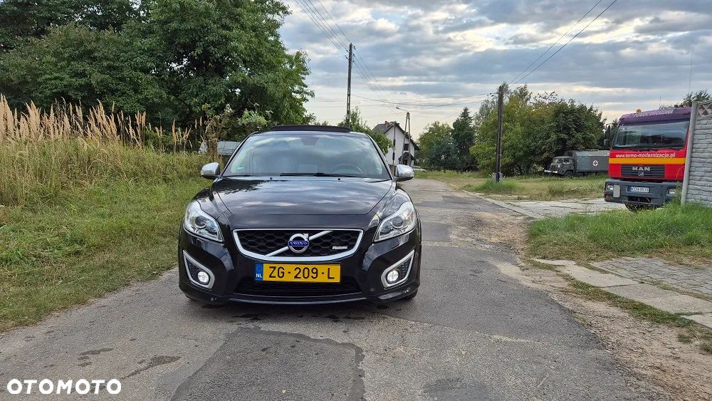 Volvo C30 D4 R-Design - 9