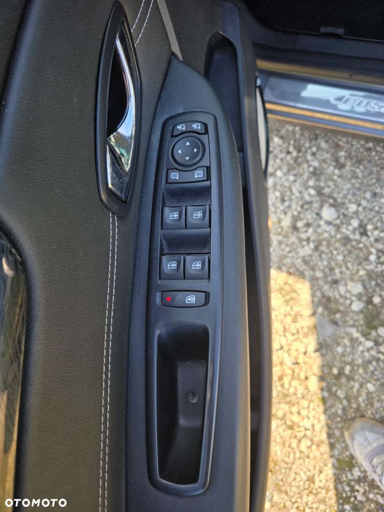 Renault Grand Scenic dCi 110 EDC Bose Edition - 36