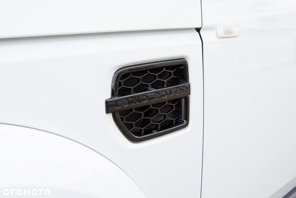 Land Rover Discovery 3.0 SD V6 HSE - 18