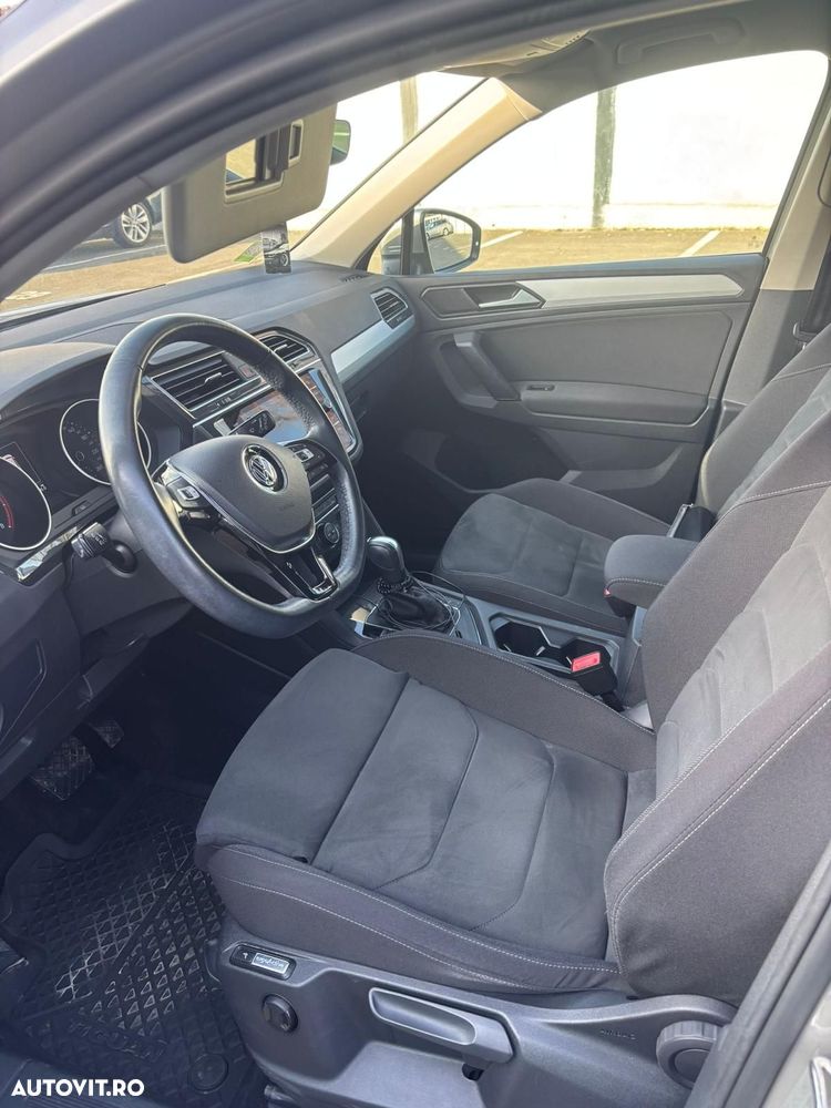 Volkswagen Tiguan - 4