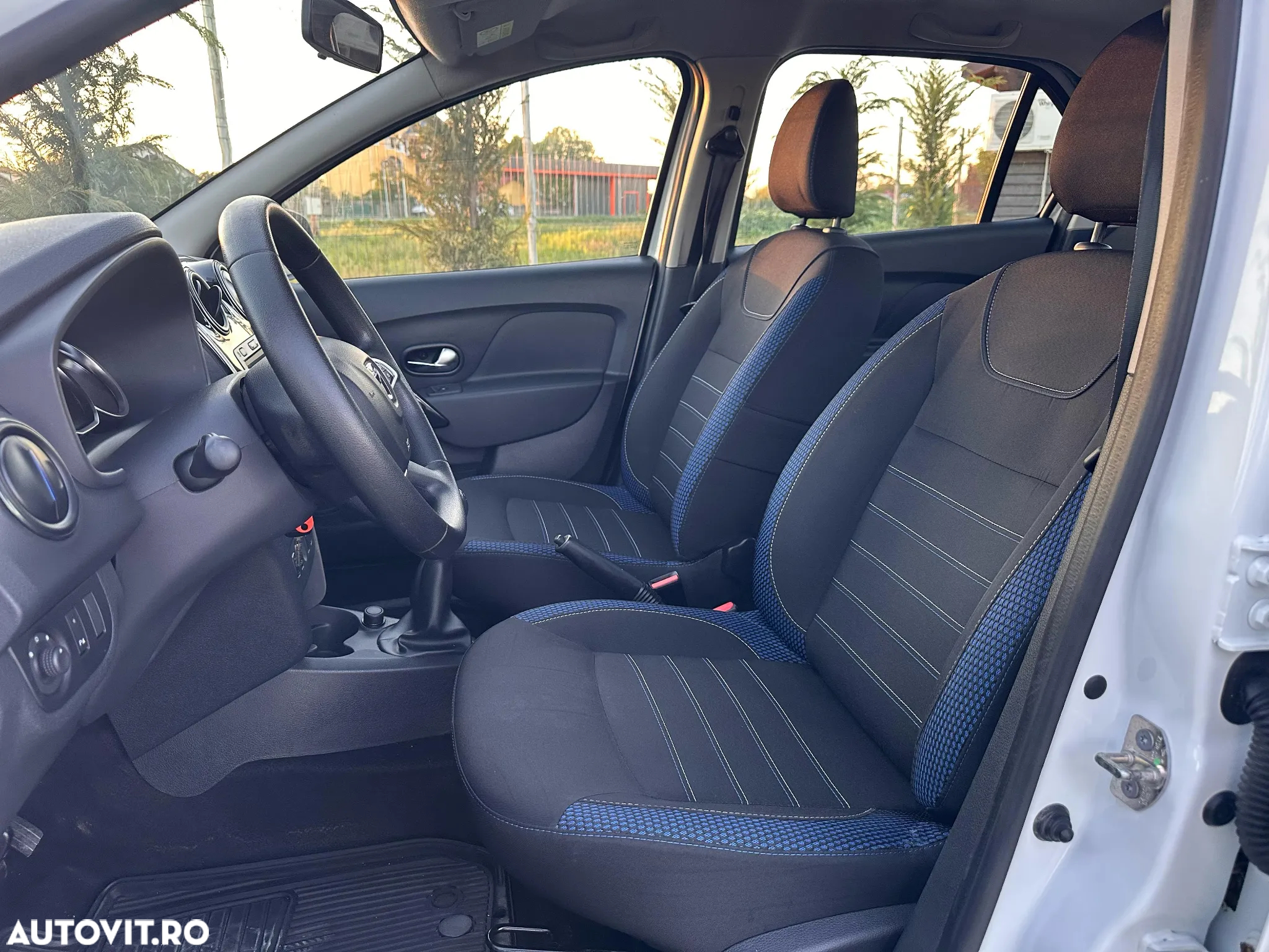 Dacia Logan 1.5 Blue dCi SL Prestige PLUS - 8