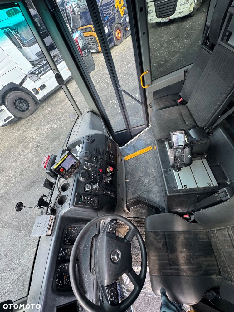 Mercedes-Benz Econic - 18