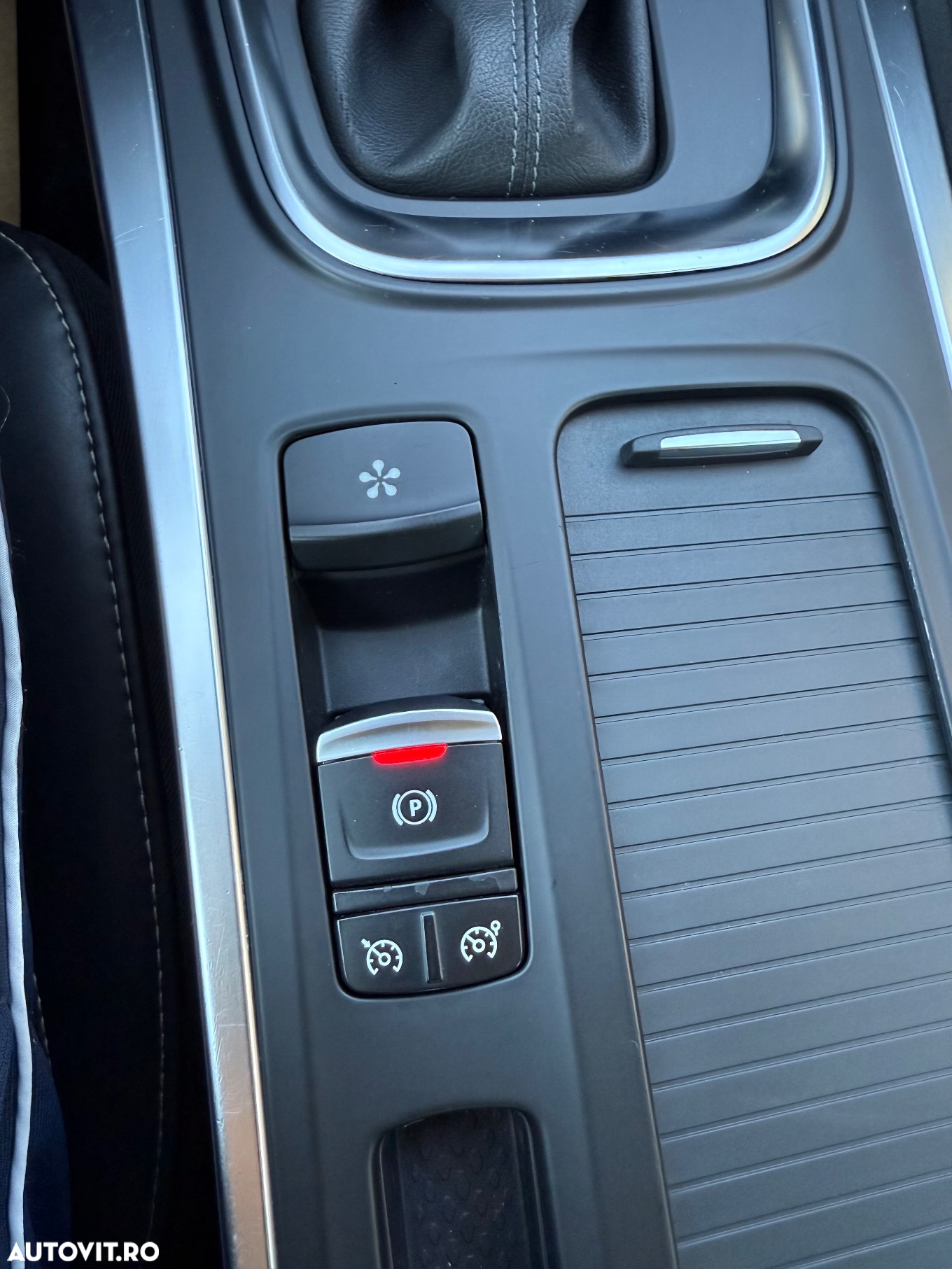 Renault Megane BLUE dCi EDC Intens - 16