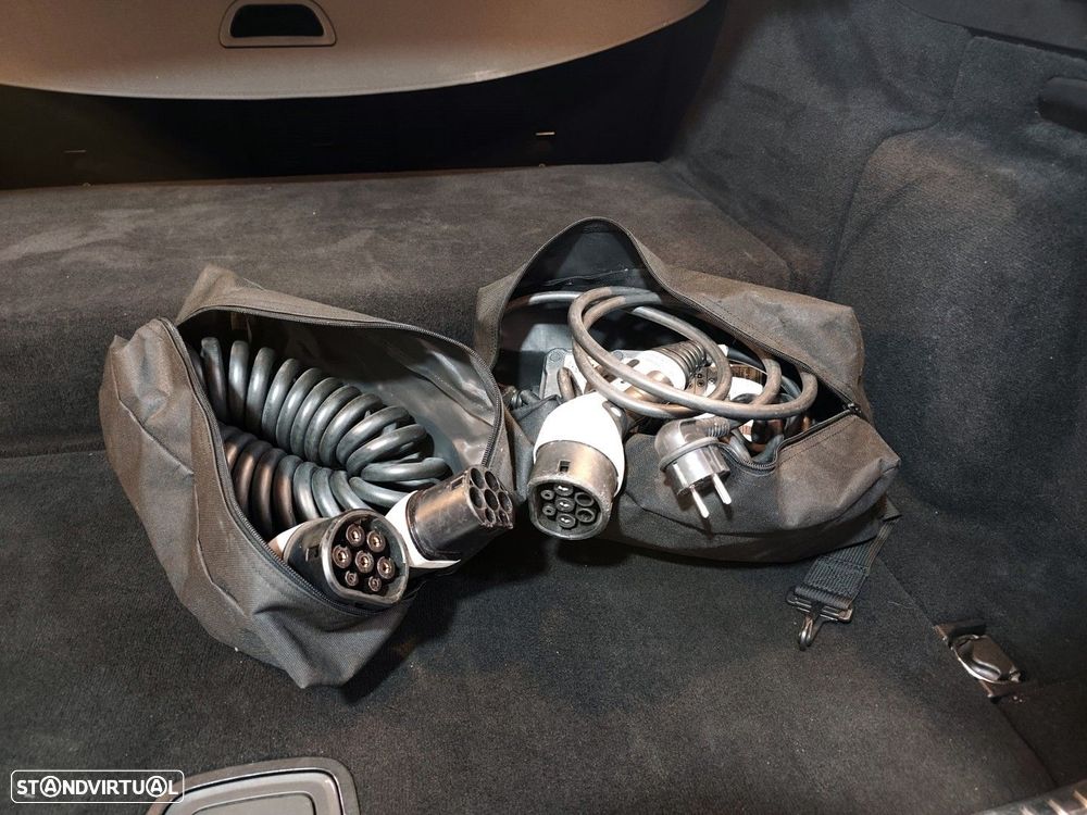 Mercedes-Benz E 300 de AMG Line - 10