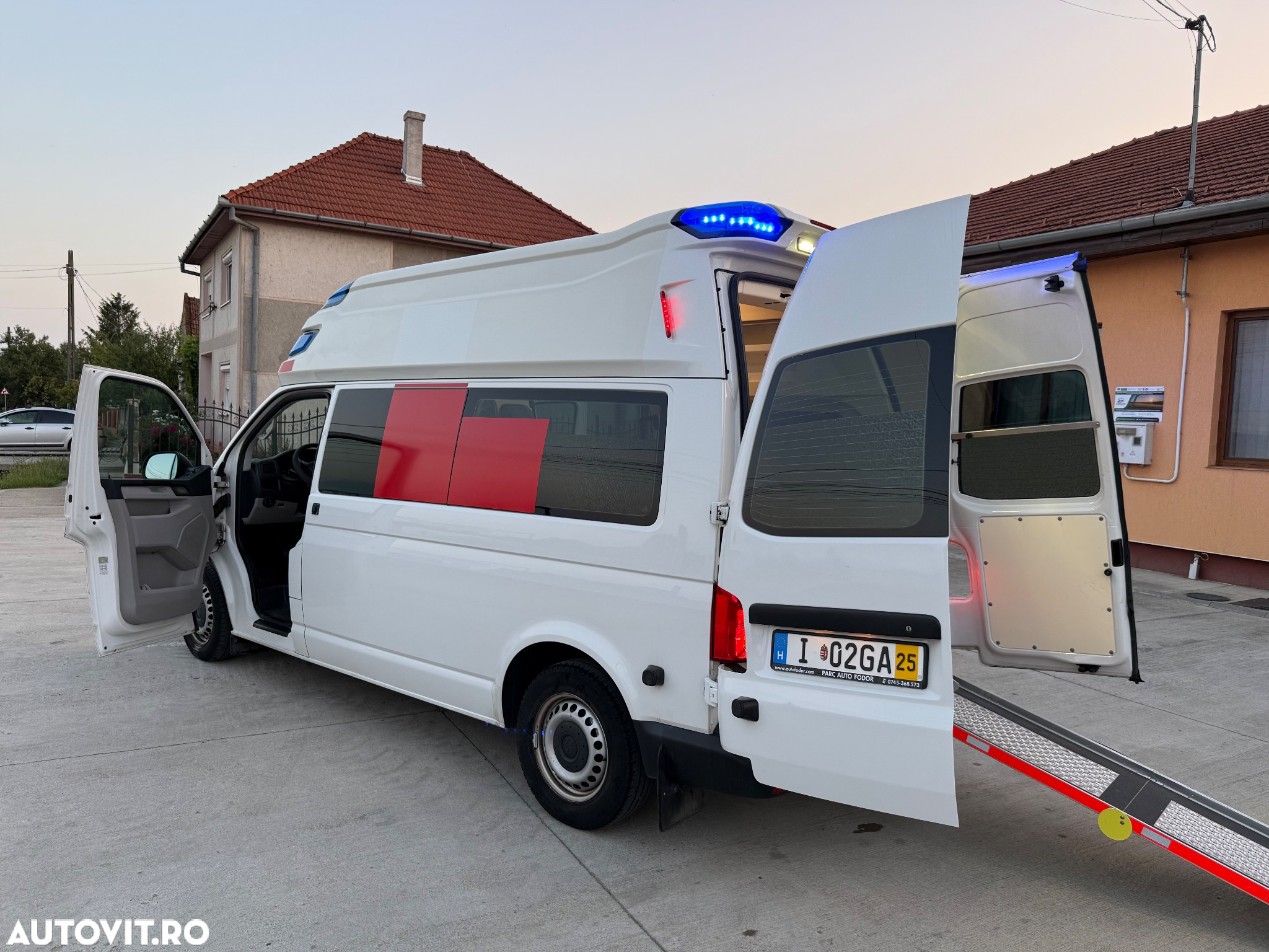 Volkswagen Transporter California T6.1 Coast Edition - 28
