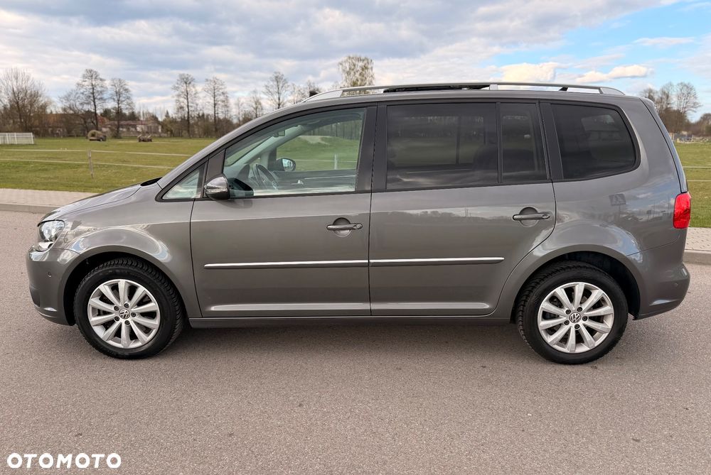 Volkswagen Touran 2.0 TDI DPF DSG Trendline - 3