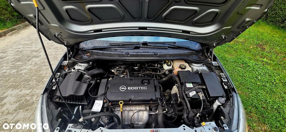 Opel Astra 1.6 ENERGY - 12