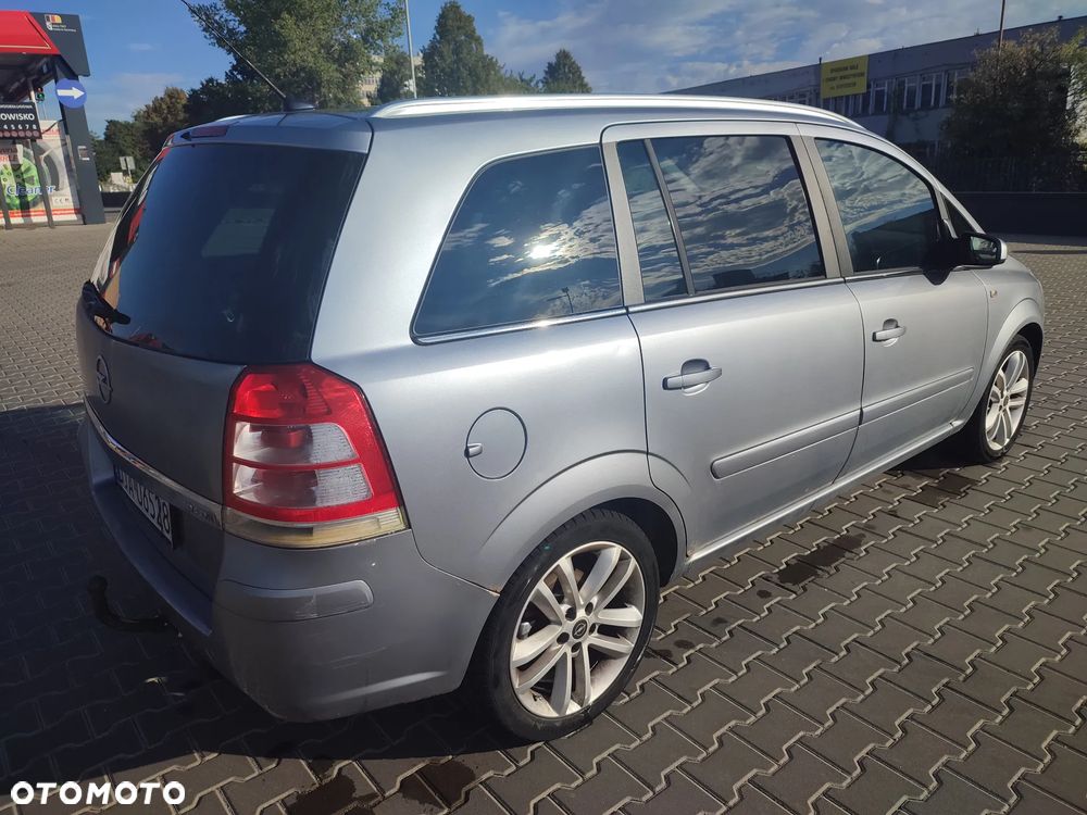 Opel Zafira - 5