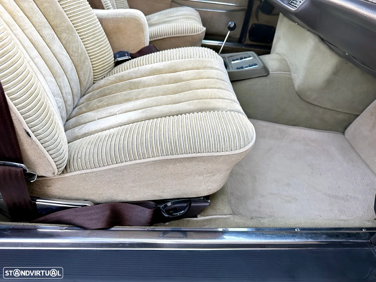 Mercedes-Benz 300 - 29