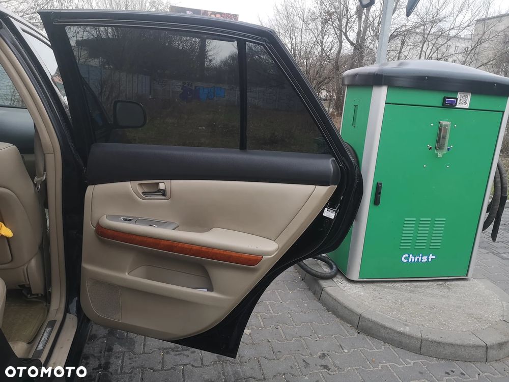 Lexus RX 400h Prestige - 23