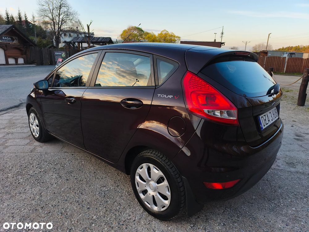 Ford Fiesta - 3