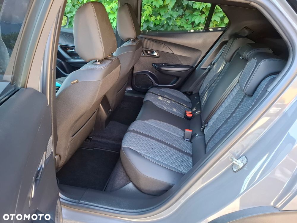 Peugeot 2008 PureTech 100 Active S&S BVM6 - 19