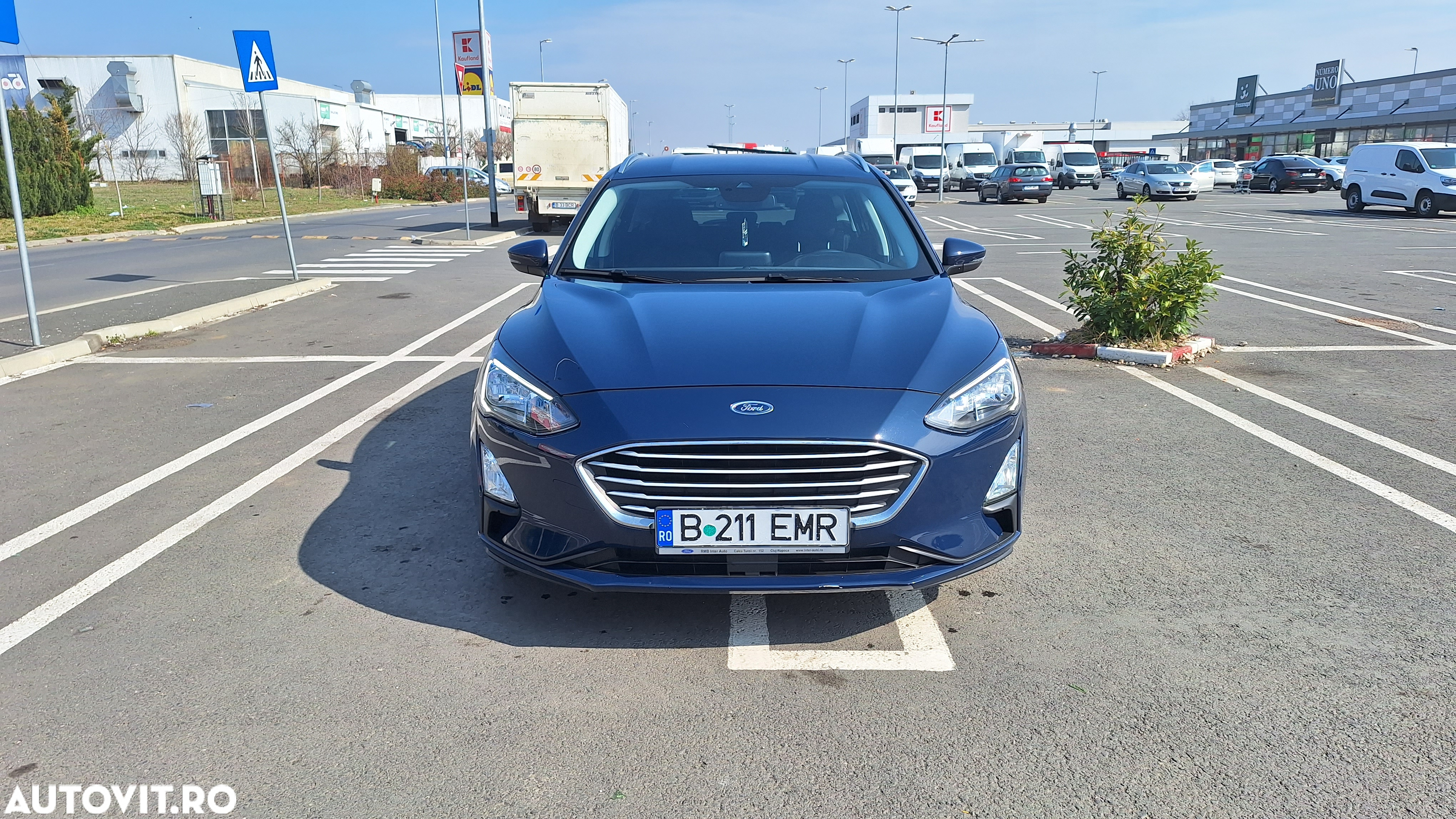 Ford Focus 1.0 EcoBoost Trend Edition - 34