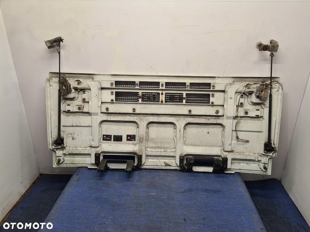 IVECO EURO CARGO MASKA PRZEDNIA - 6