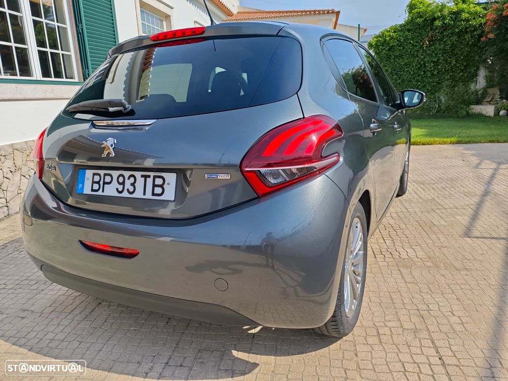 Peugeot 208 PureTech 82 Style - 7