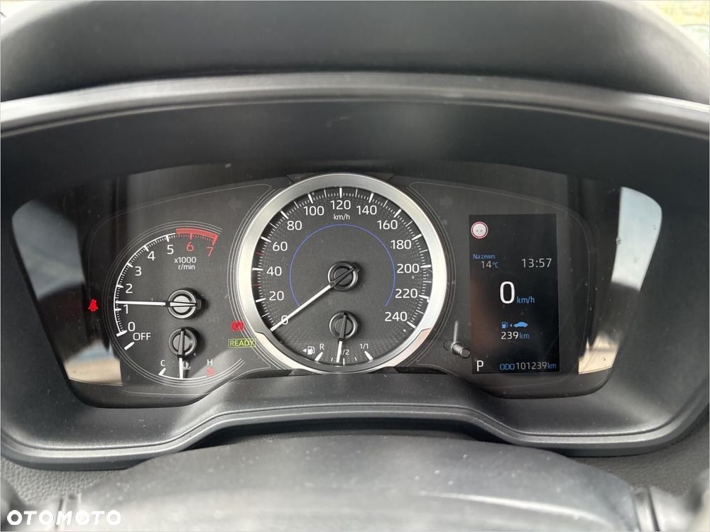 Toyota Corolla 1.8 Hybrid Active - 13