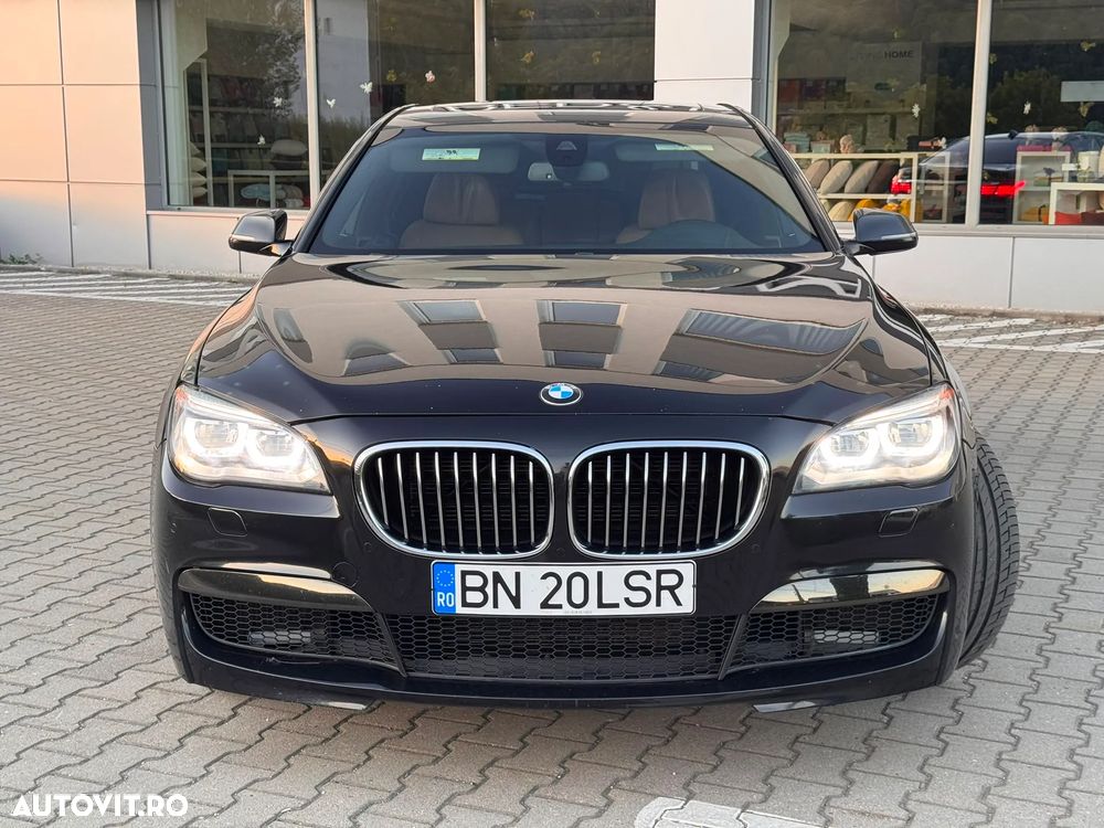 BMW Seria 7 740i Aut. - 3
