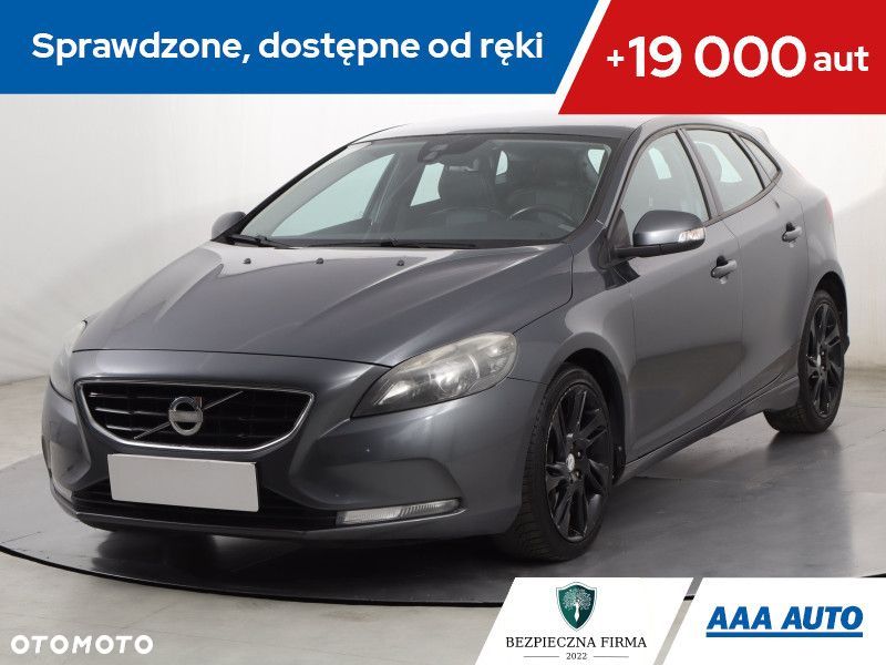 Volvo V40 - 2