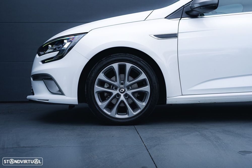 Renault Mégane 1.5 Blue dCi GT Line - 12