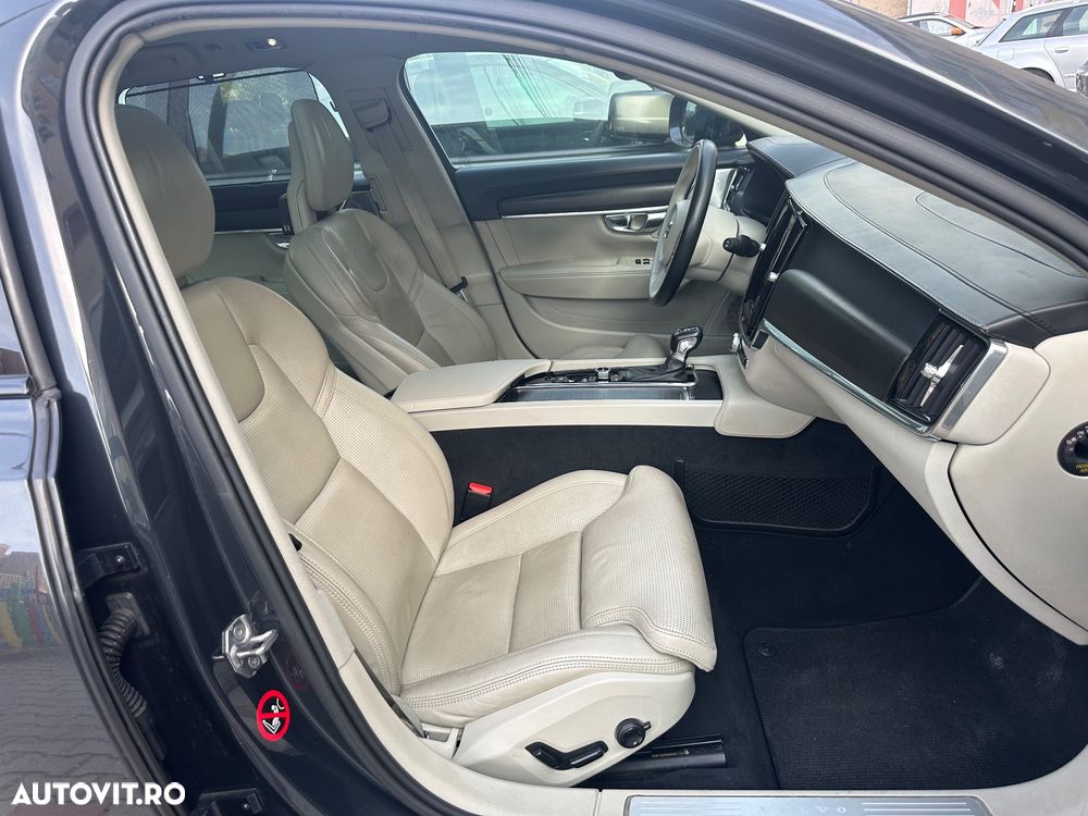 Volvo V90 Cross Country D4 AWD Geartronic - 27