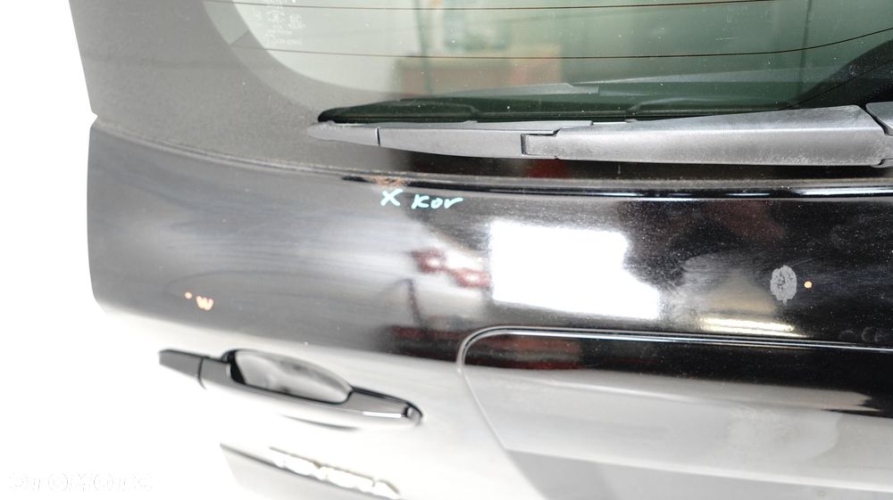 Klapa bagażnika tył toyota rav4 iii lift 09-12r - 6
