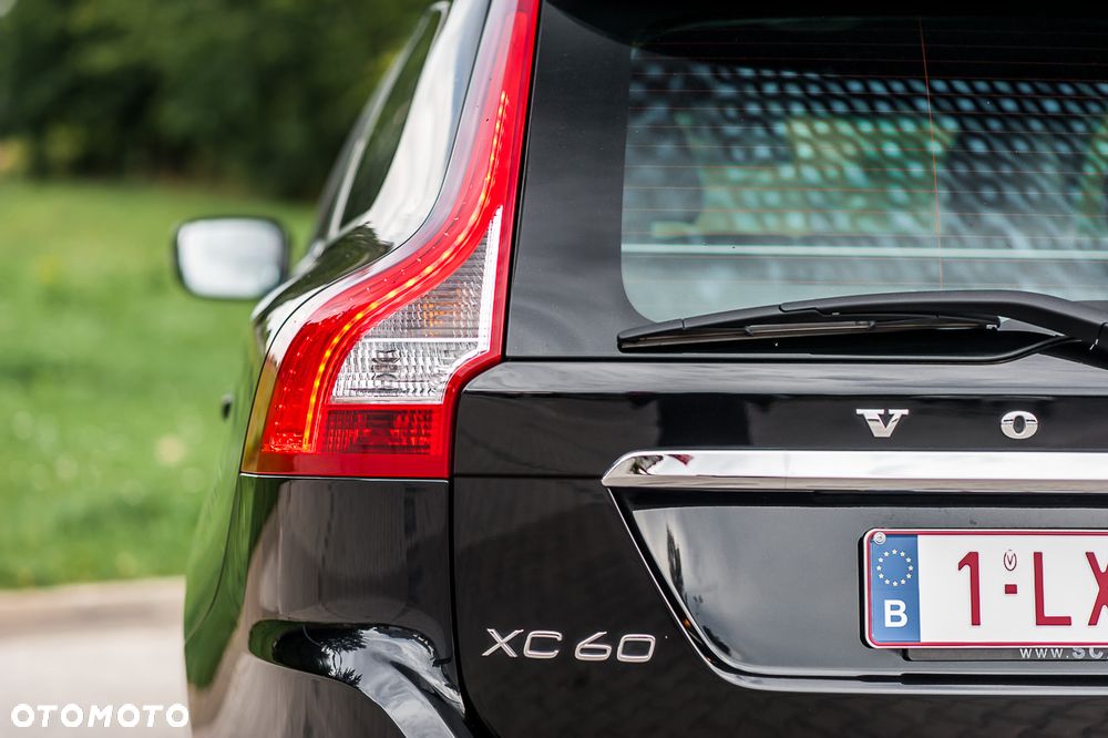 Volvo XC 60 D4 Ocean Race - 25