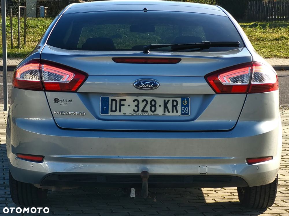 Ford Mondeo - 31