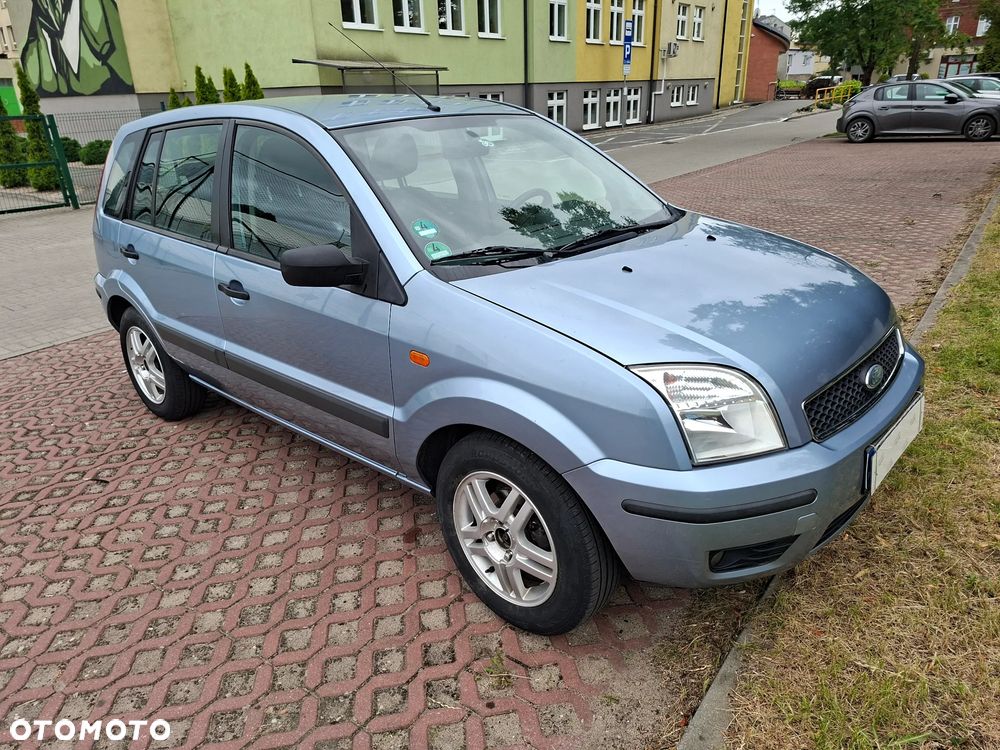 Ford Fusion 1.6 Elegance - 16