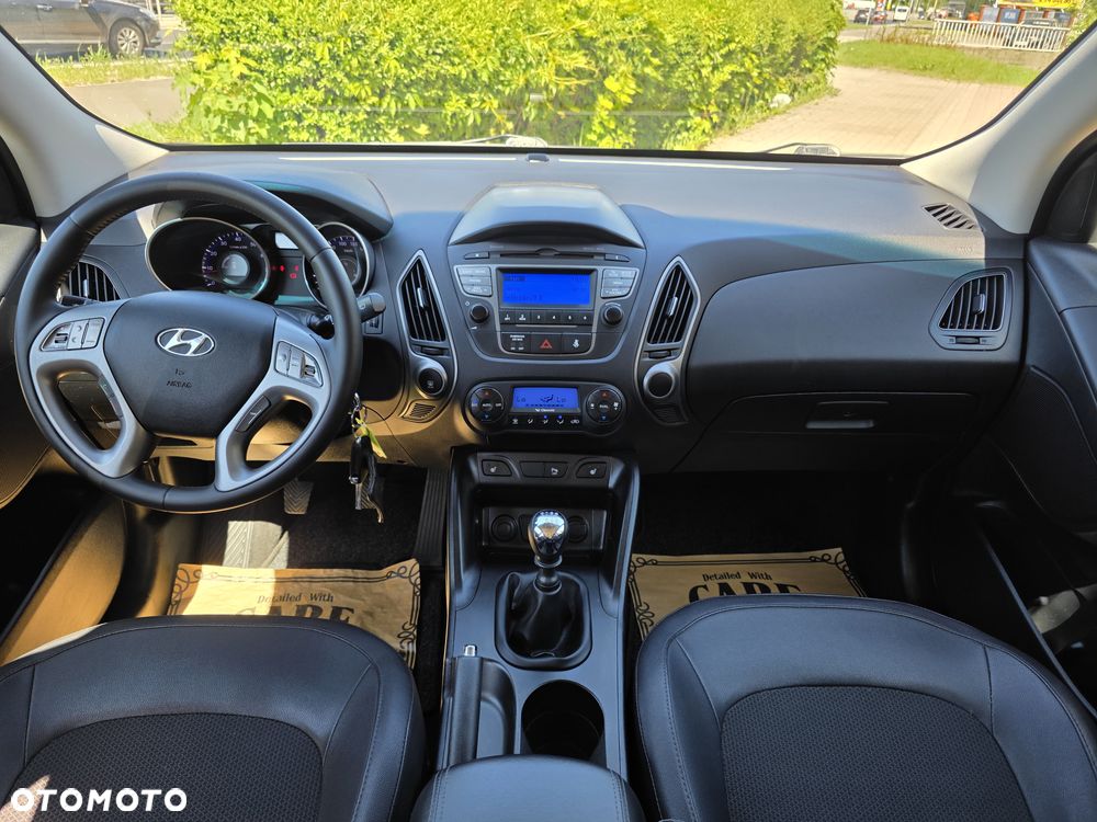 Hyundai ix35 1.6 2WD Fifa World Cup Edition - 7