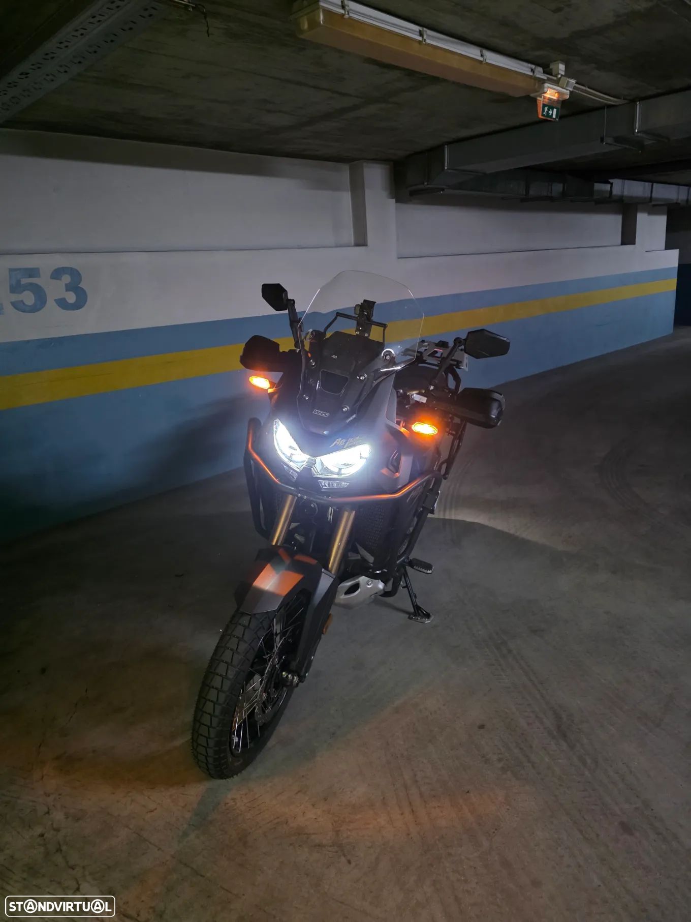 Honda Africa Twin Adventure Sports - 1