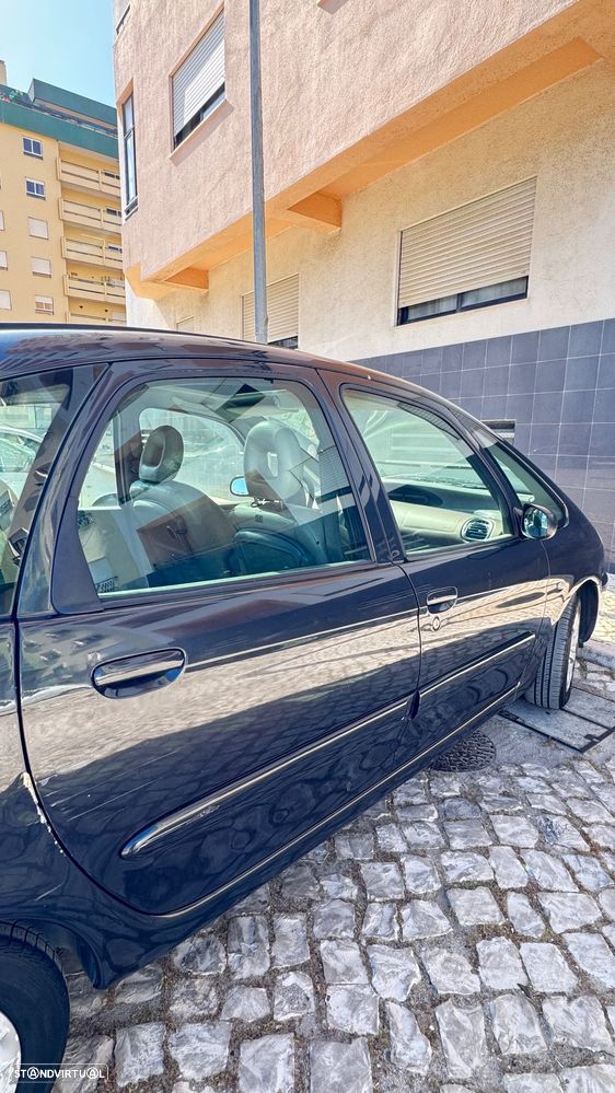 Citroën Xsara Picasso 1.6 Exclusive - 7