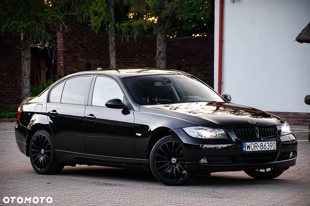 BMW Seria 3 318i Edition Sport - 11