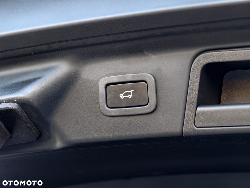 Land Rover Range Rover Velar 2.0 Si4 GPF R-Dynamic - 13